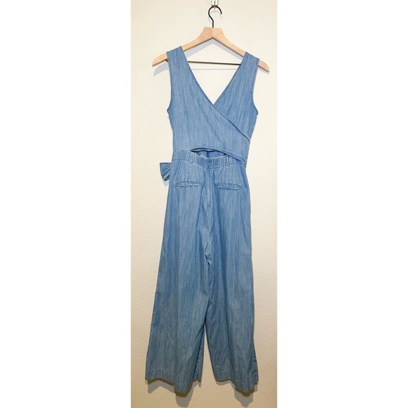 J Crew Wide Leg Wrap Jumpsuit Chambray Blue 4 Excellent Sleeveless - Picture 2 of 3